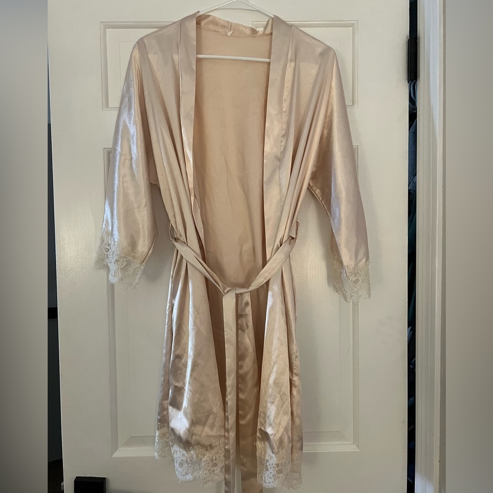 Champagne Robe. Size S